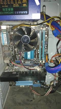 電腦開機(jī)黑屏黃燈、主機(jī)燈亮但風(fēng)扇不動的診斷與解決